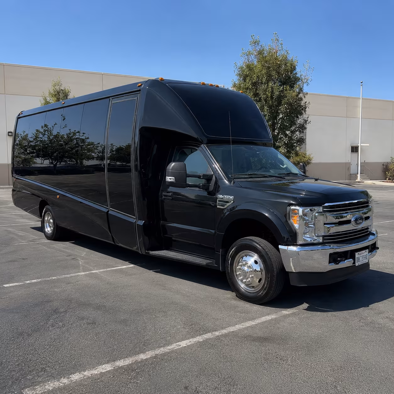 Carrollton Winery Tour & Pub Crawl Transportation party bus exterior
