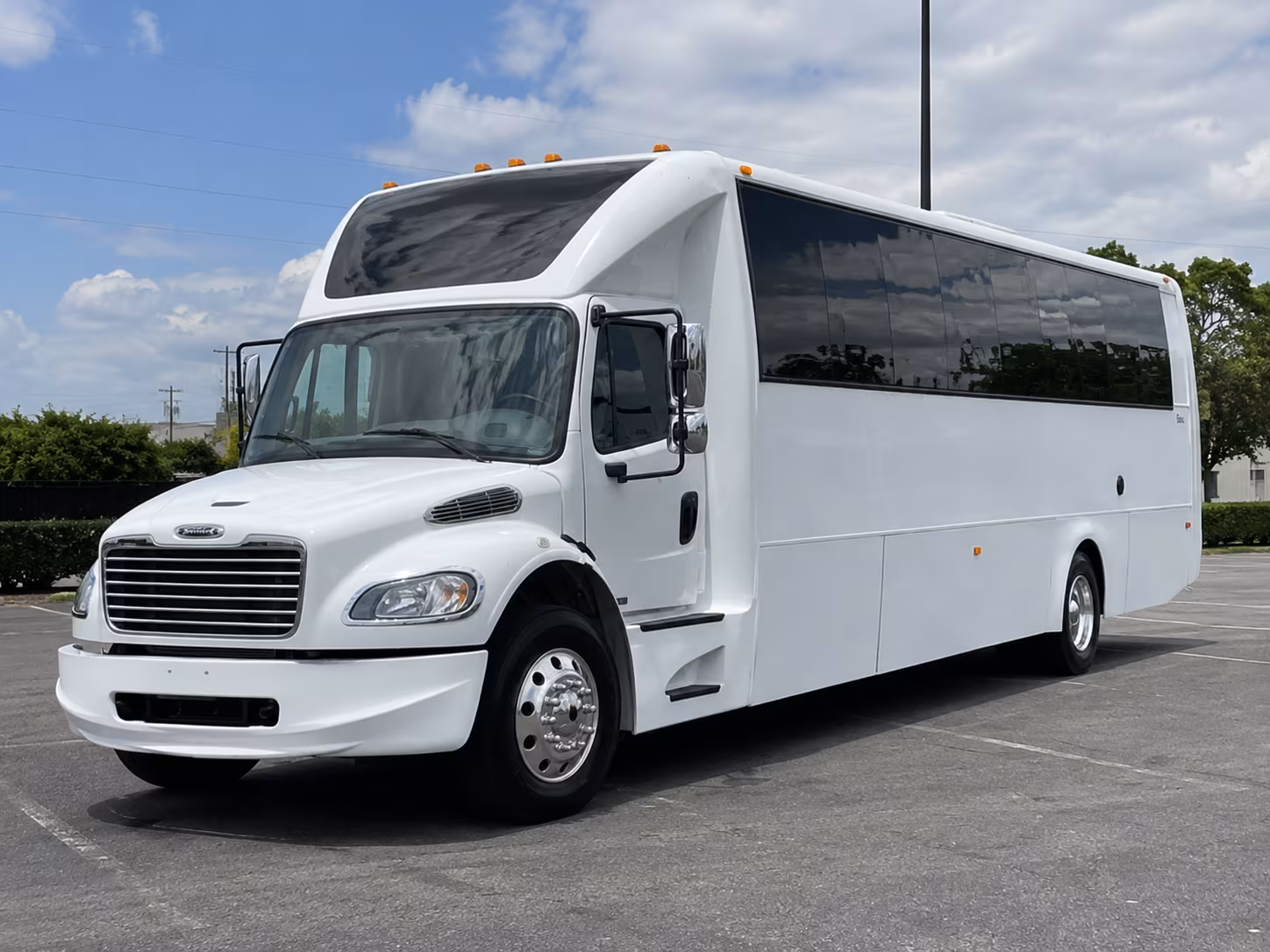 Carrollton Winery Tour & Pub Crawl Transportation party bus exterior