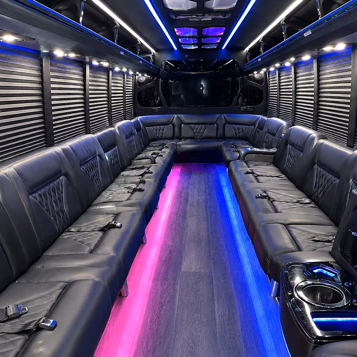 Carrollton Winery Tour & Pub Crawl Transportation group transportation