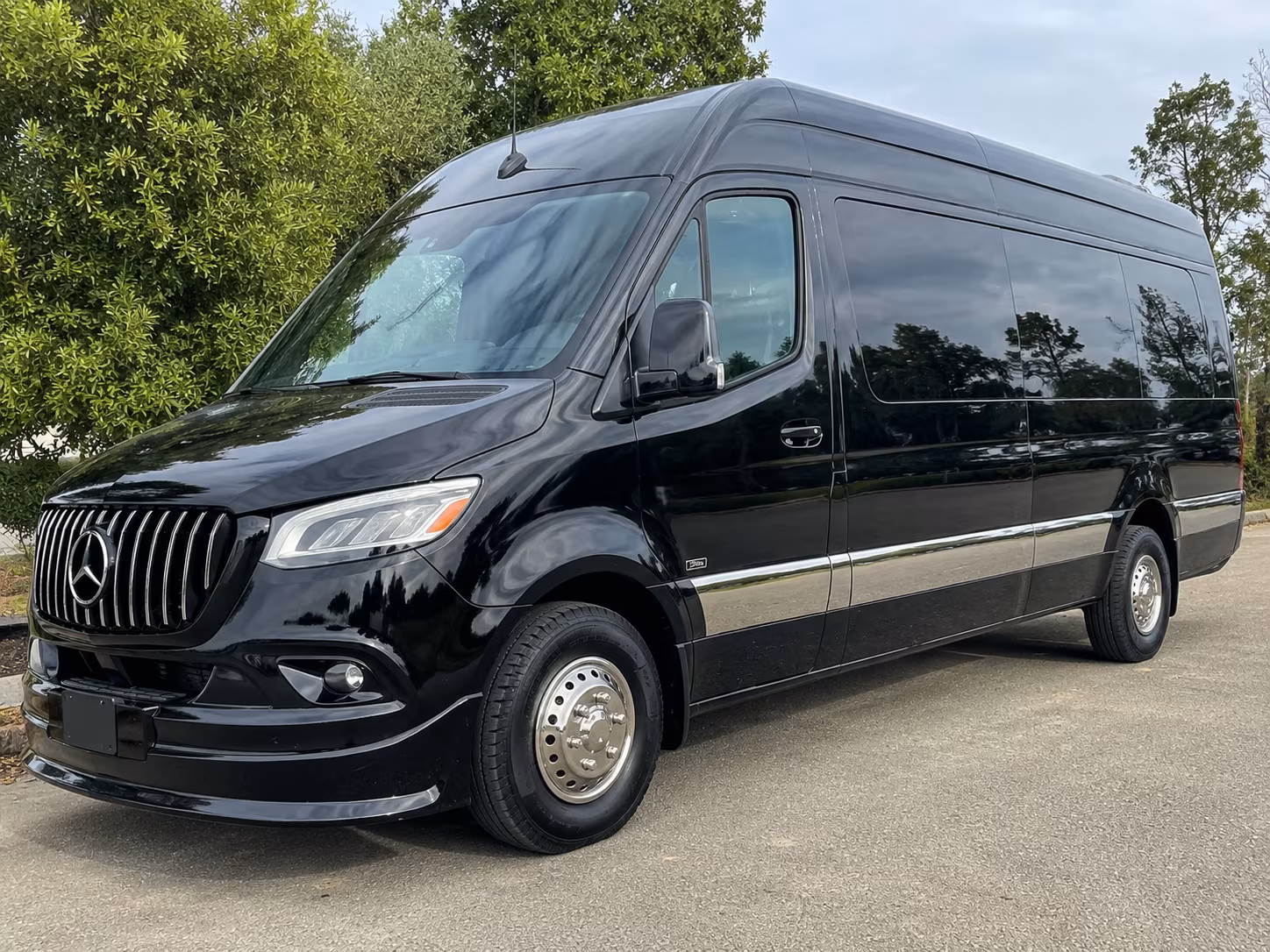 Flower Mound Wedding Transportation & Shuttle Service